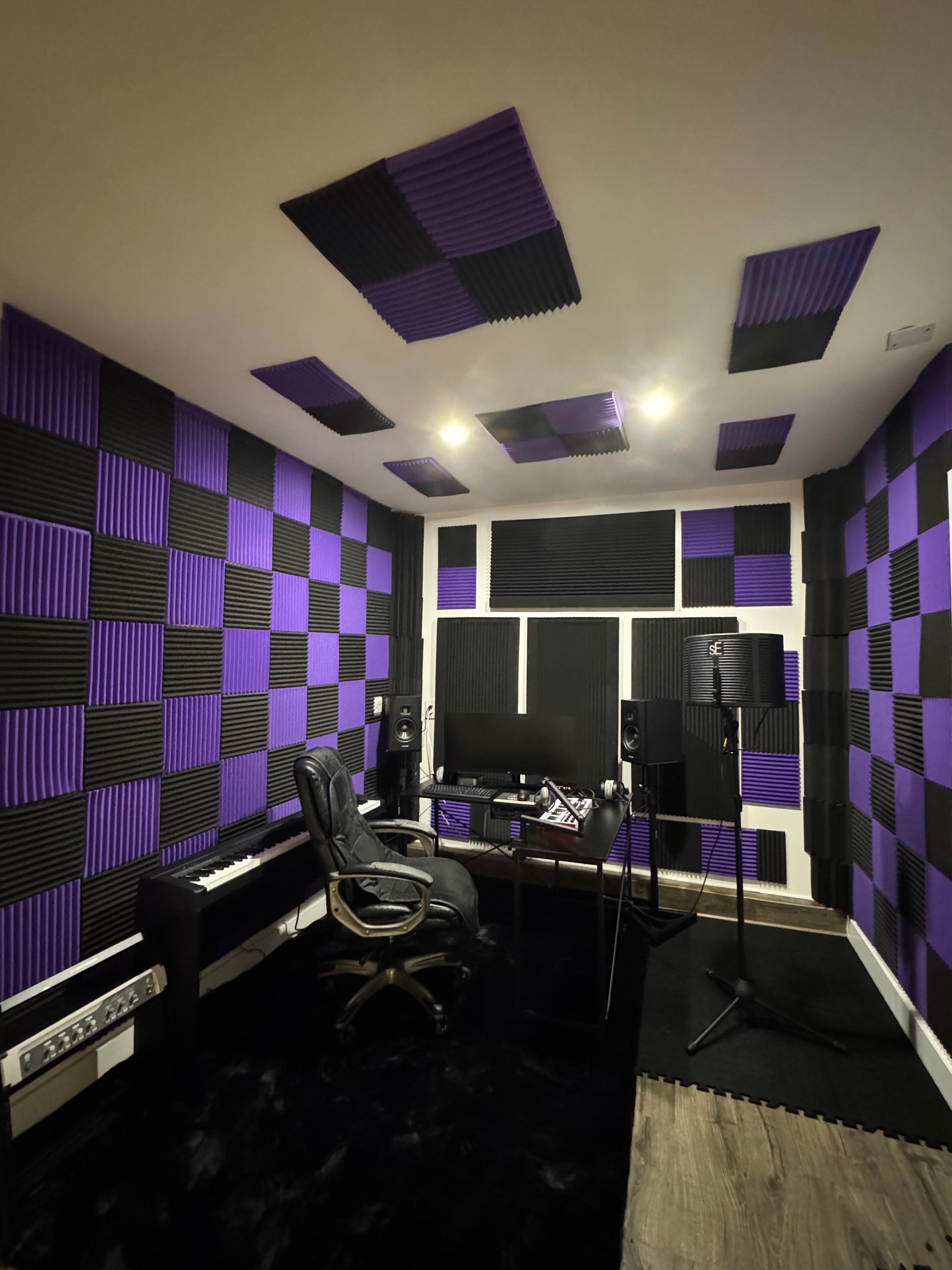 Interior de Trueno Records
